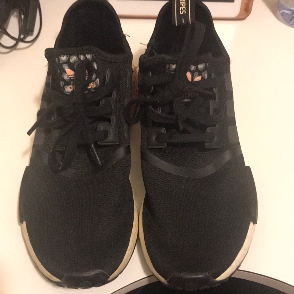 Adidas Pink Black Animal Print Boost Athletic Sneakers Size 10
